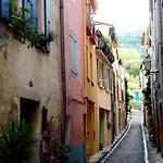 La Petite Colline A