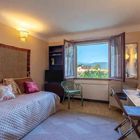 La Petite Colline A 塞雷